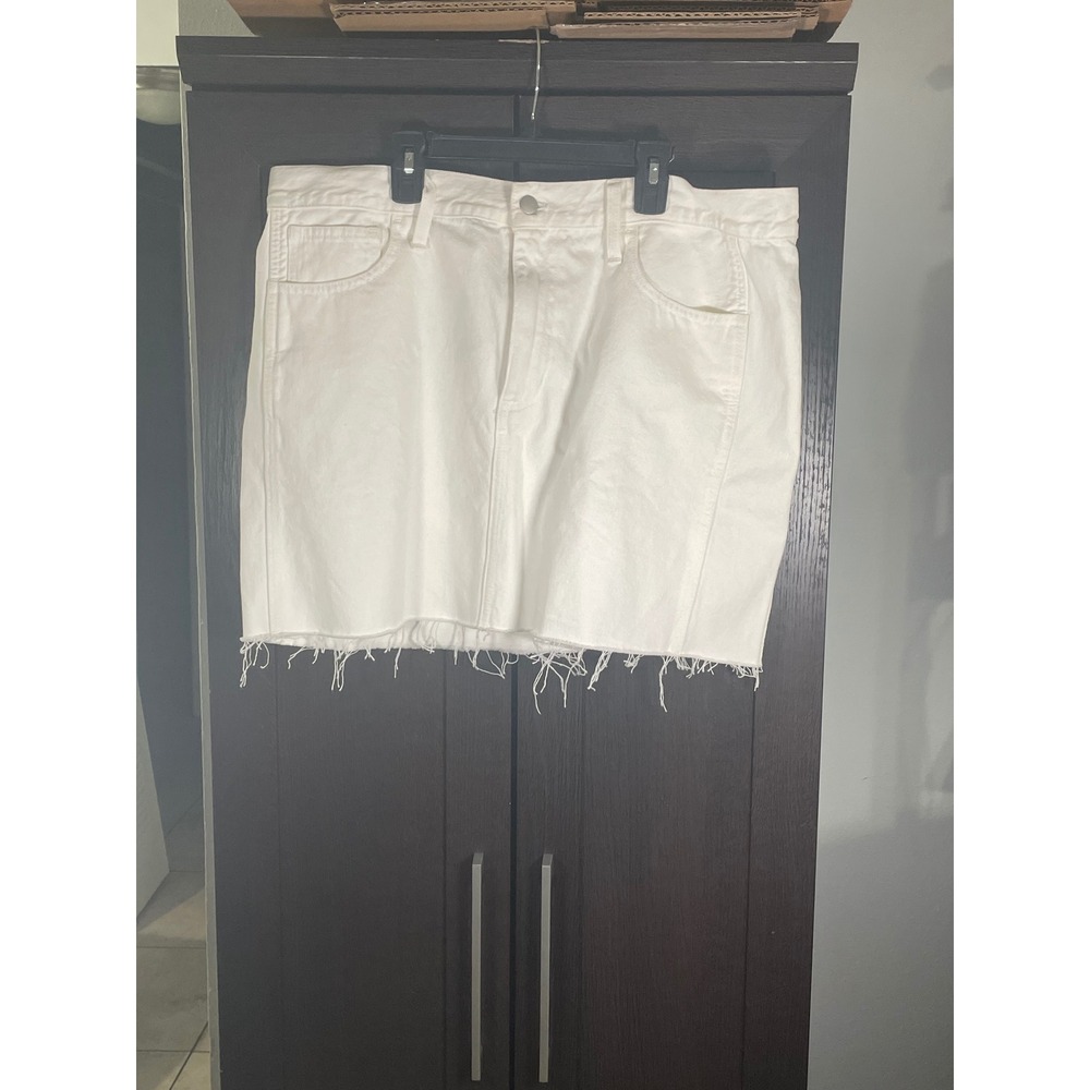 Madewell White Denim Mini Skirt 33 Raw Hem Coastal Clean Girl Preppy NWT